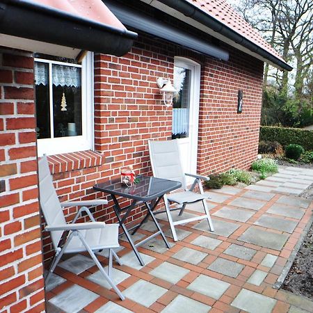 Ferienwohnung Anni, 65325 Moormerland エクステリア 写真