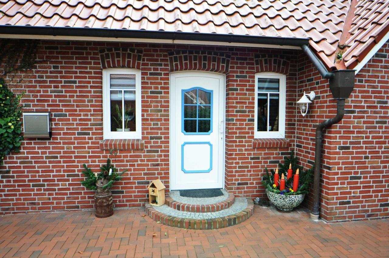 Ferienwohnung Anni, 65325 Moormerland エクステリア 写真